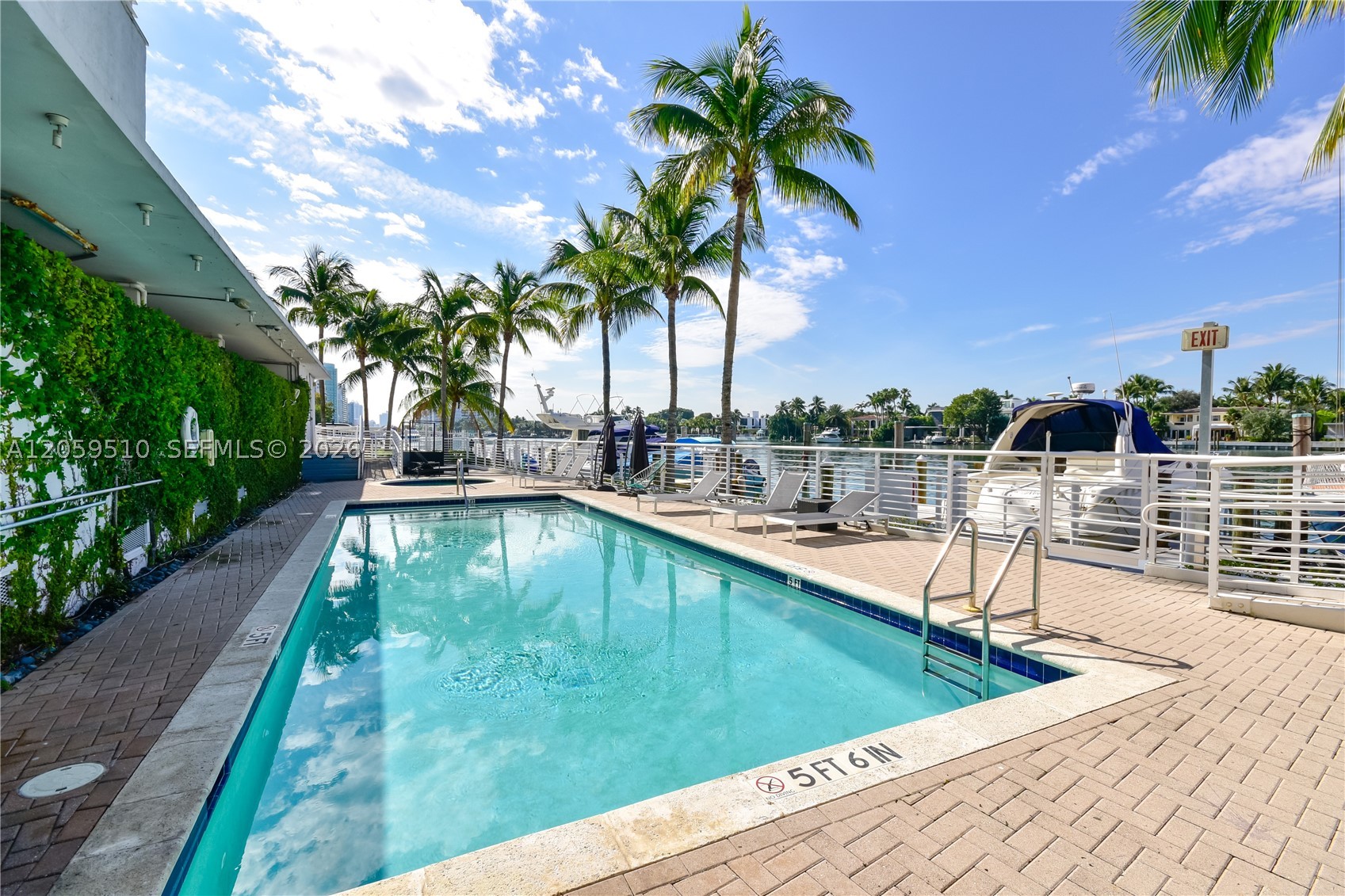 REGATTA AT INDIAN CREEK - Residential
