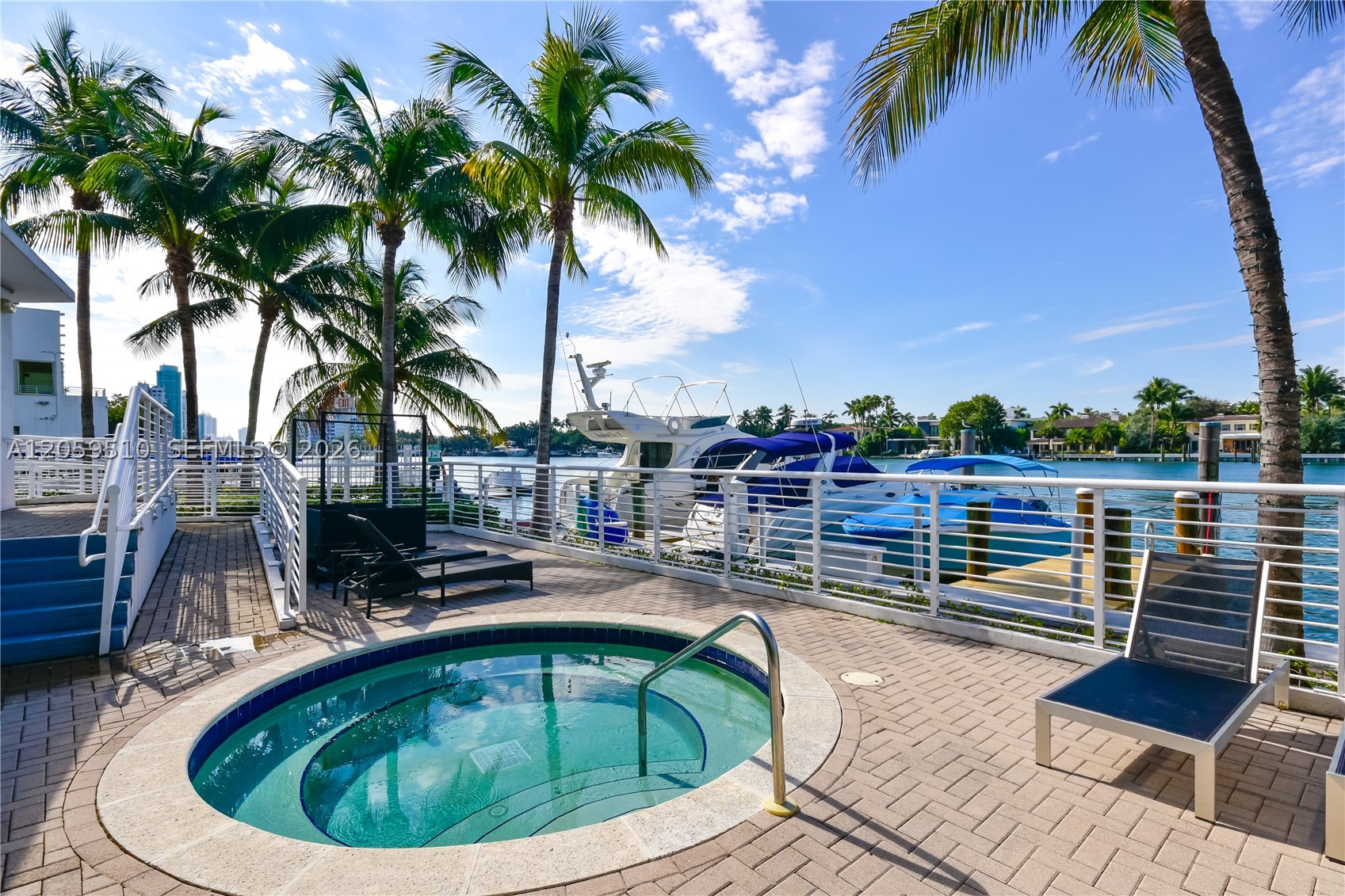 REGATTA AT INDIAN CREEK - Residential