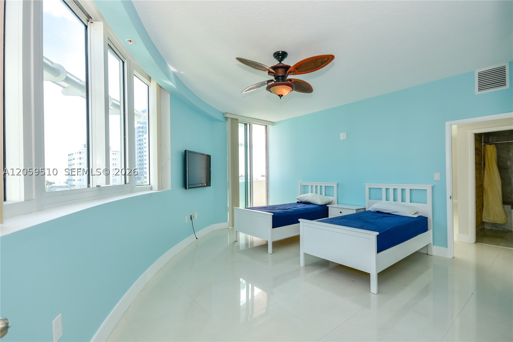 REGATTA AT INDIAN CREEK - Residential