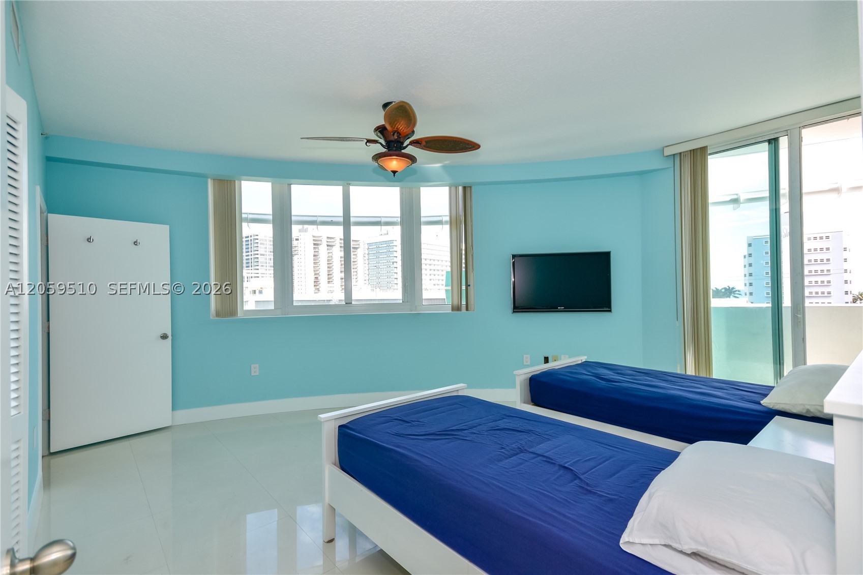 REGATTA AT INDIAN CREEK - Residential
