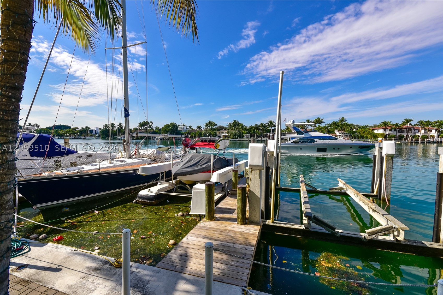 REGATTA AT INDIAN CREEK - Residential