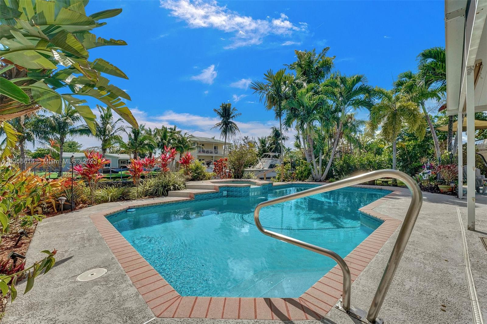 Avon Isles 40-31 B - Residential