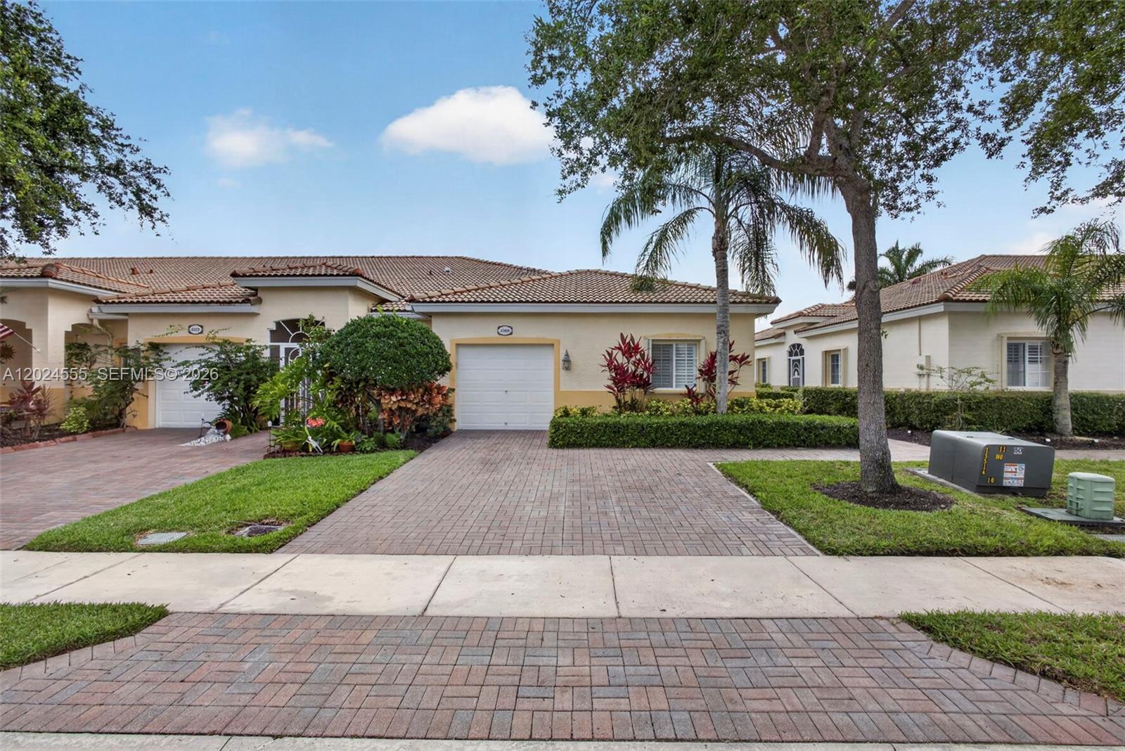 Completely renovated unit in Baywinds 55+ community offers beautiful views of the lake from the patio. 3 bedrooms, 2 full bathrooms, all new appliances including refrigerator, microwave, washer/dryer, 4 new ceiling fans and new central A/C unit (leased).  Maintenance includes landscaping & exterior painting along with all amenities (pickleball, tennis court, pool, clubhouse - all being remodeled.)