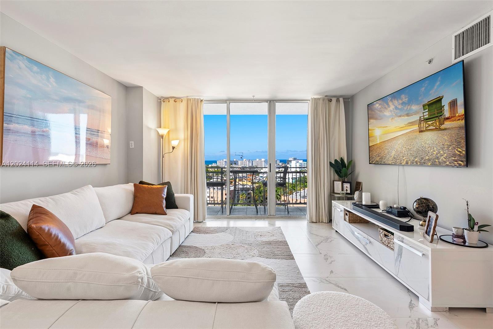 Discover waterfront living at The Yacht Club in Miami Beach’s highly sought-after South of Fifth (SoFi) neighborhood. Wake up to stunning east-facing South of Fifth and ocean views with beautiful sunrise vistas. Enjoy resort-style living in this full-service Marina-front building featuring an attended lobby, concierge and valet services, heated bayfront pool, fitness center, spa/sauna, salon, tennis court, waterfront BBQ area, business center, and on-site market. Perfectly positioned along the Marina Walk and just steps from South Pointe Park and the beach, world-class dining, cafés, boating, water sport activities, scuba, jet-skiing, shopping, and entertainment. Ideal as a primary residence,
second home, pied-à-terre, or investment property with monthly rentals permitted, offering rare flexibility and income potential in SoFi. Enjoy one of Miami Beach’s most walkable neighborhoods with luxury lifestyle amenities and easy access to the best of South Beach living.