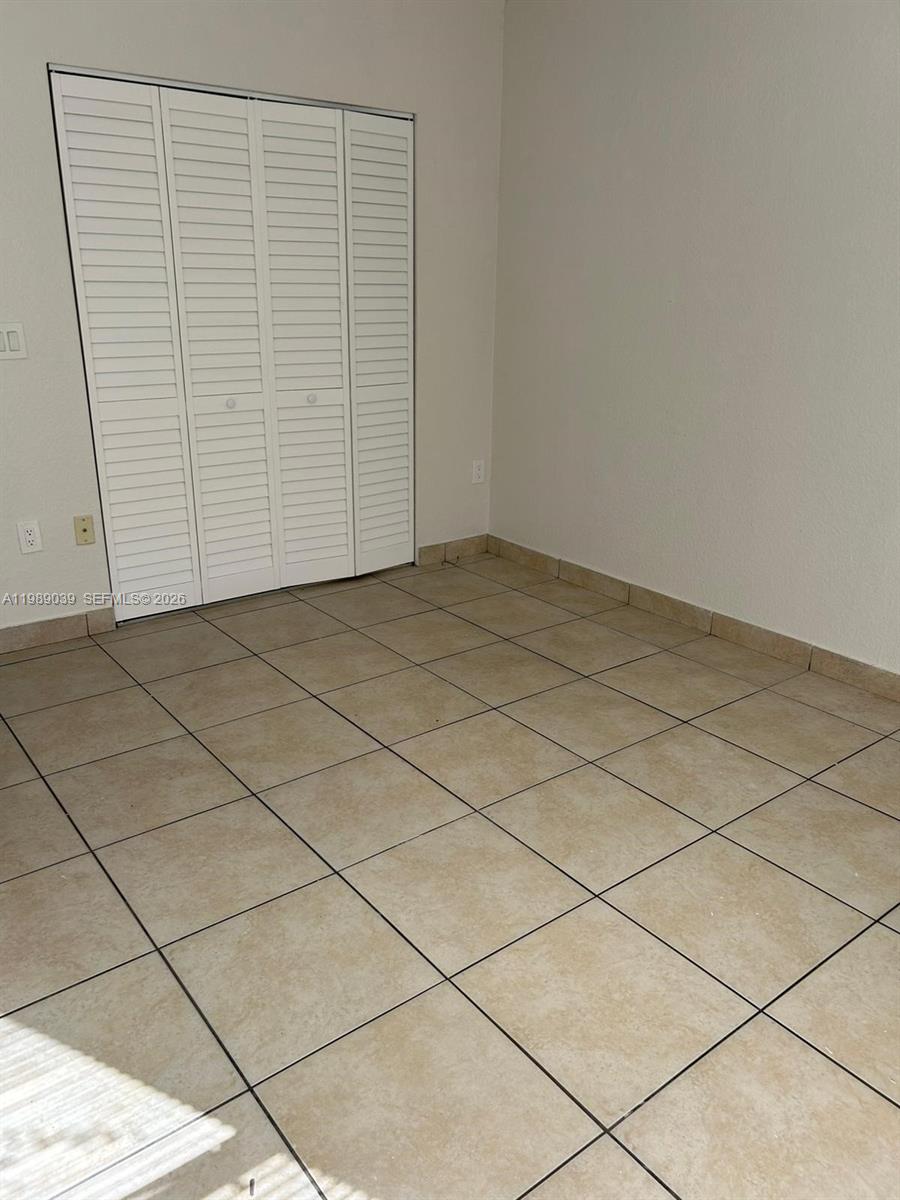 HIALEAH 17TH ADDN REV & A - Residential Lease