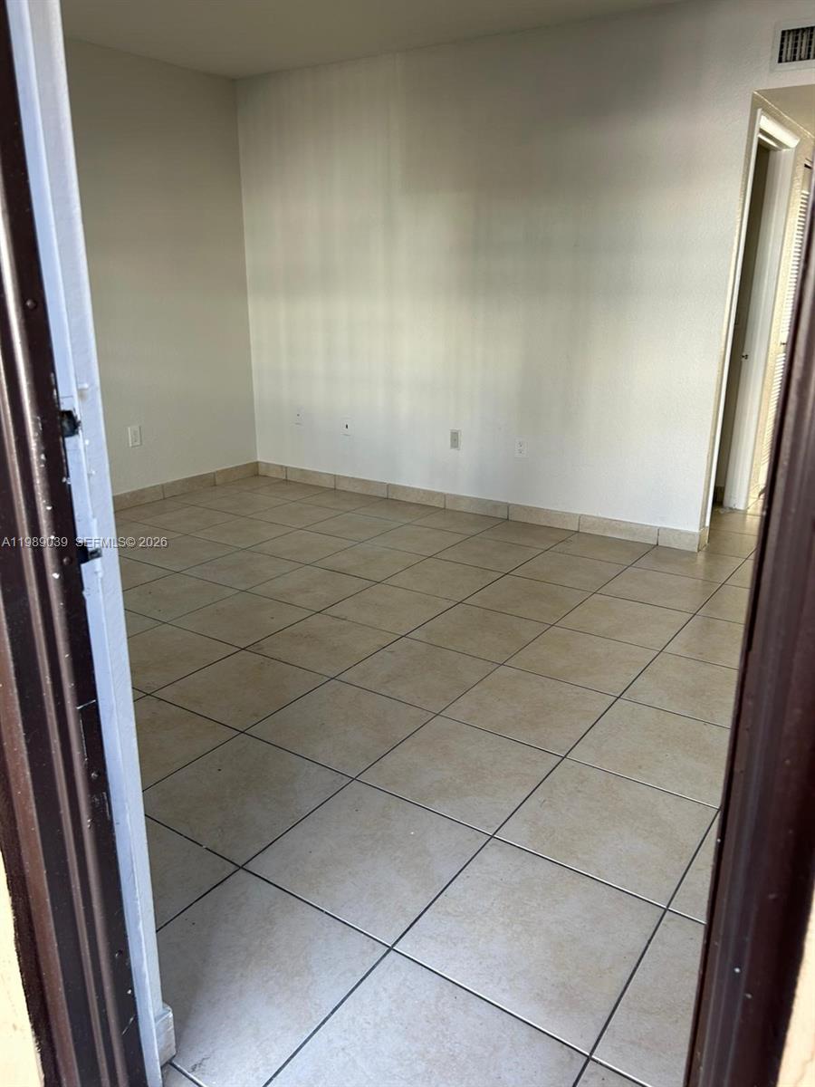 HIALEAH 17TH ADDN REV & A - Residential Lease