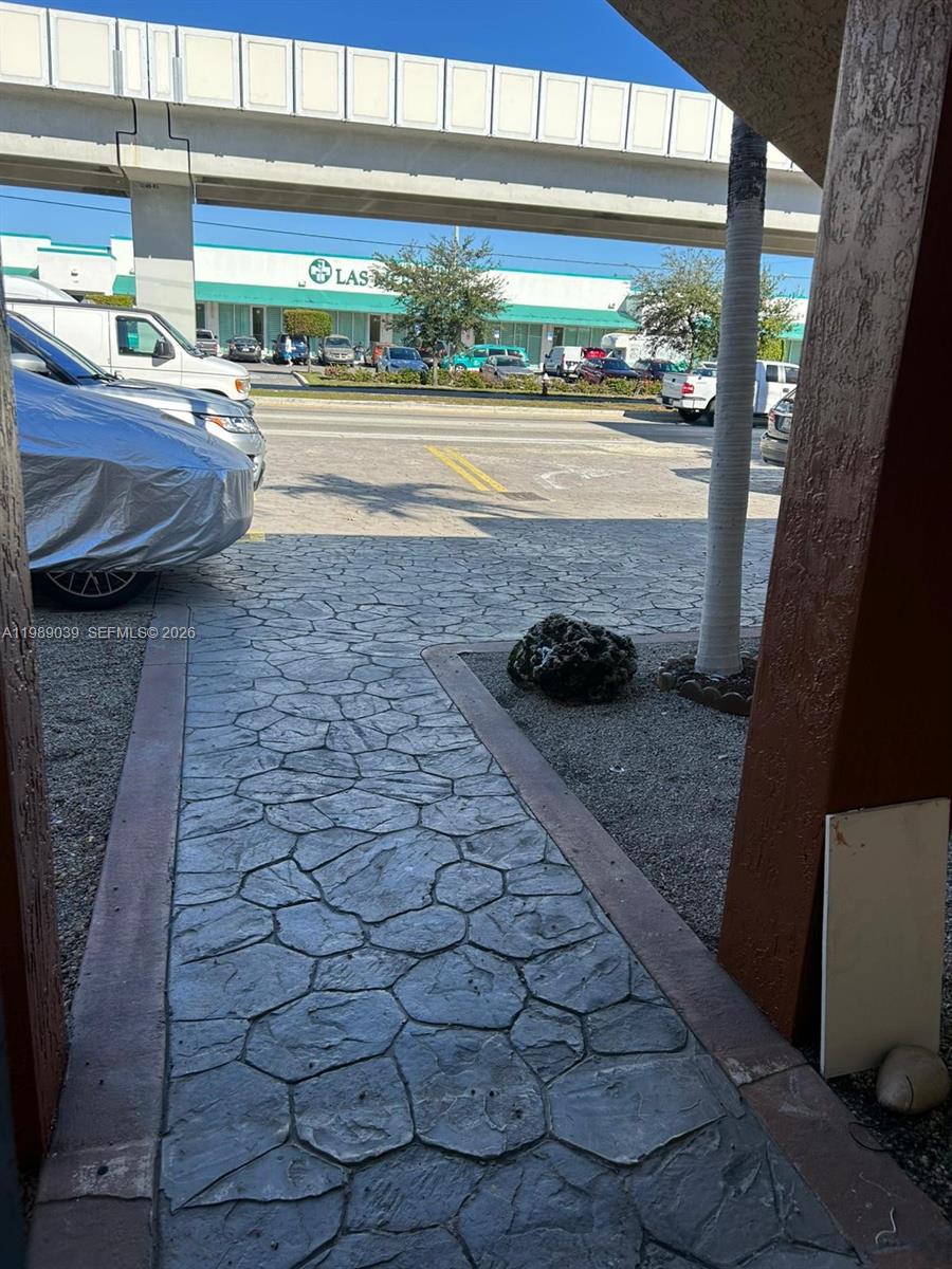 HIALEAH 17TH ADDN REV & A - Residential Lease