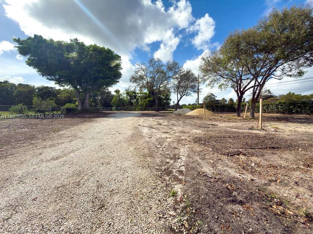 SOUTHWEST RANCHES - Land