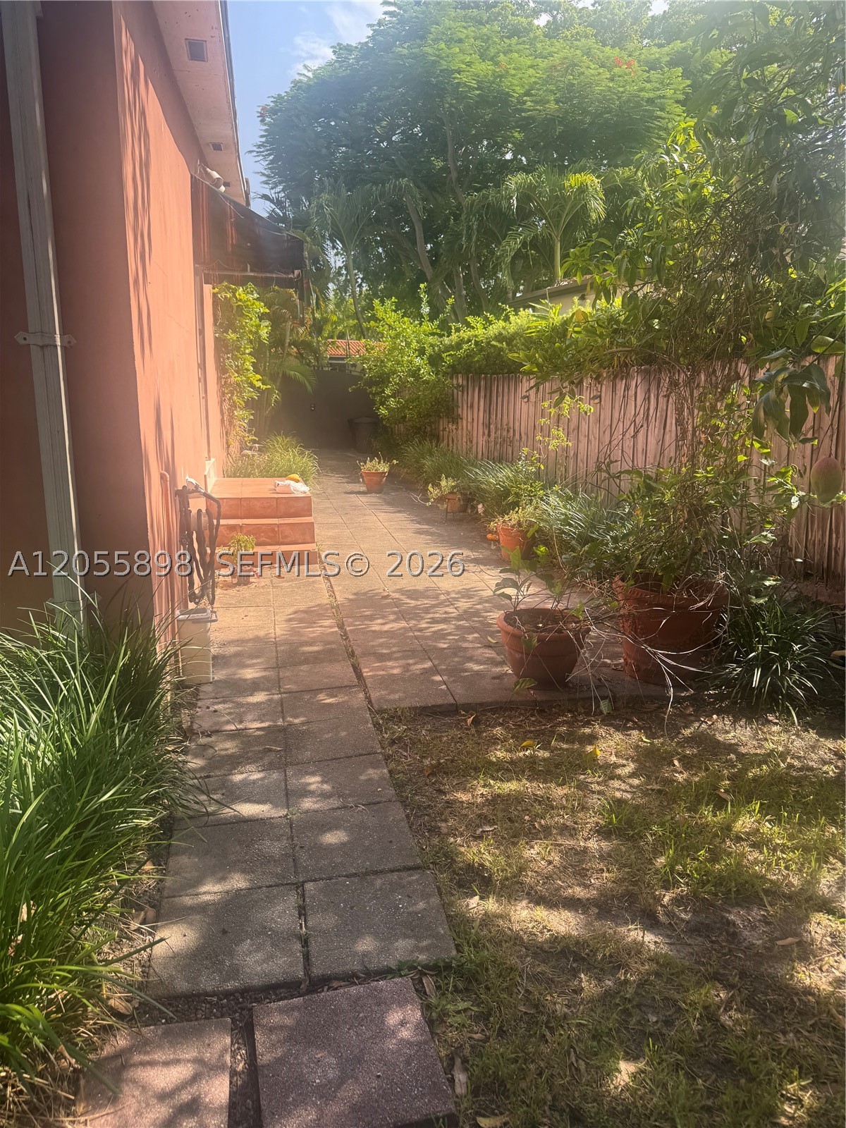 CORAL GATE SEC D - Residential