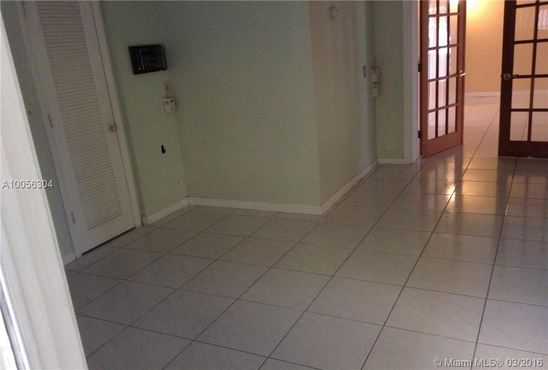 Paradise Gardens Sec 4 76 - Residential