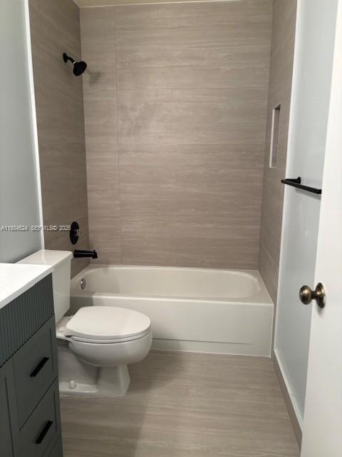 ARROWHEAD GOLF & TENNIS C - Residential Lease
