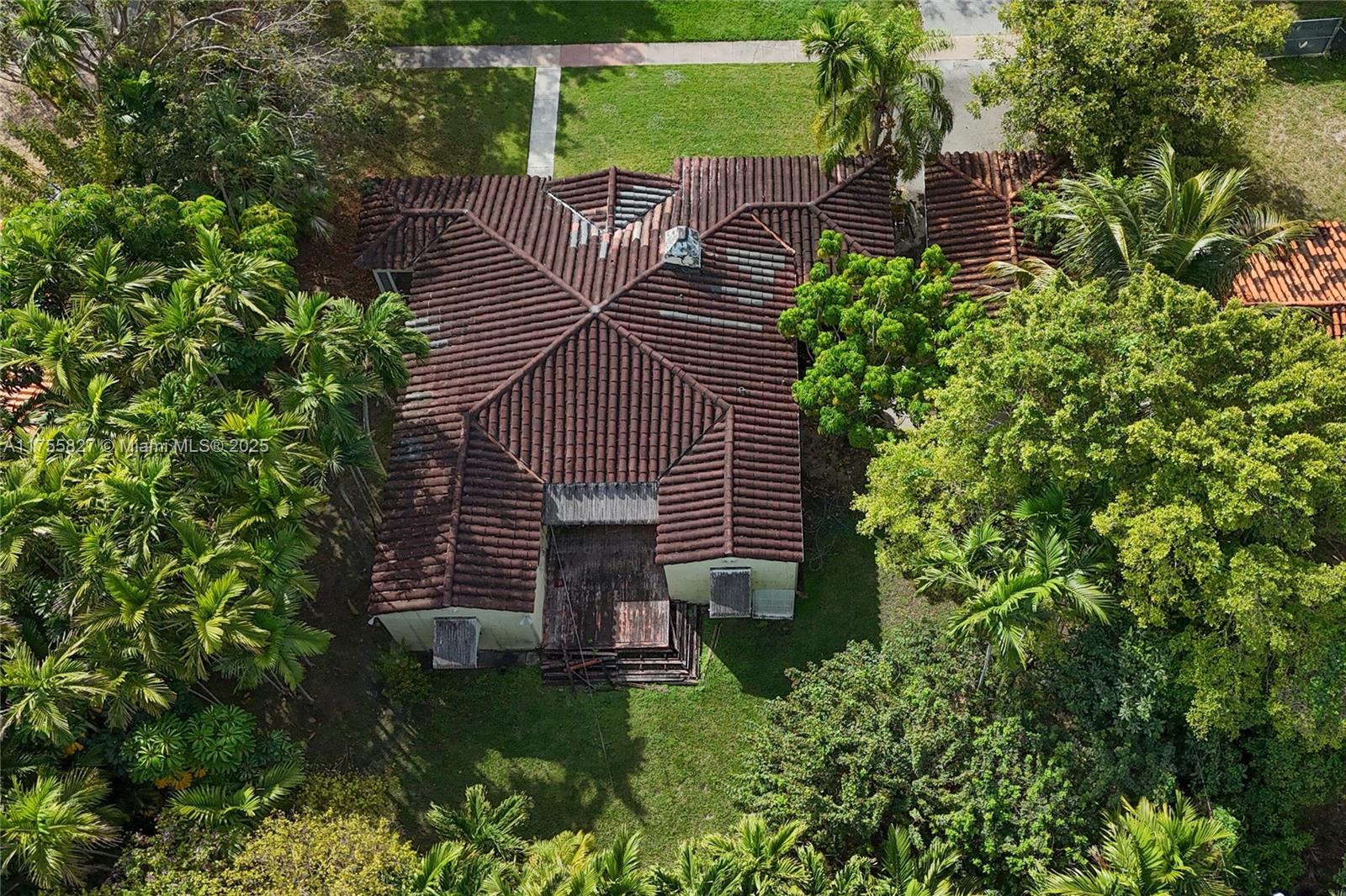 CORAL GABLES SEC B - Residential
