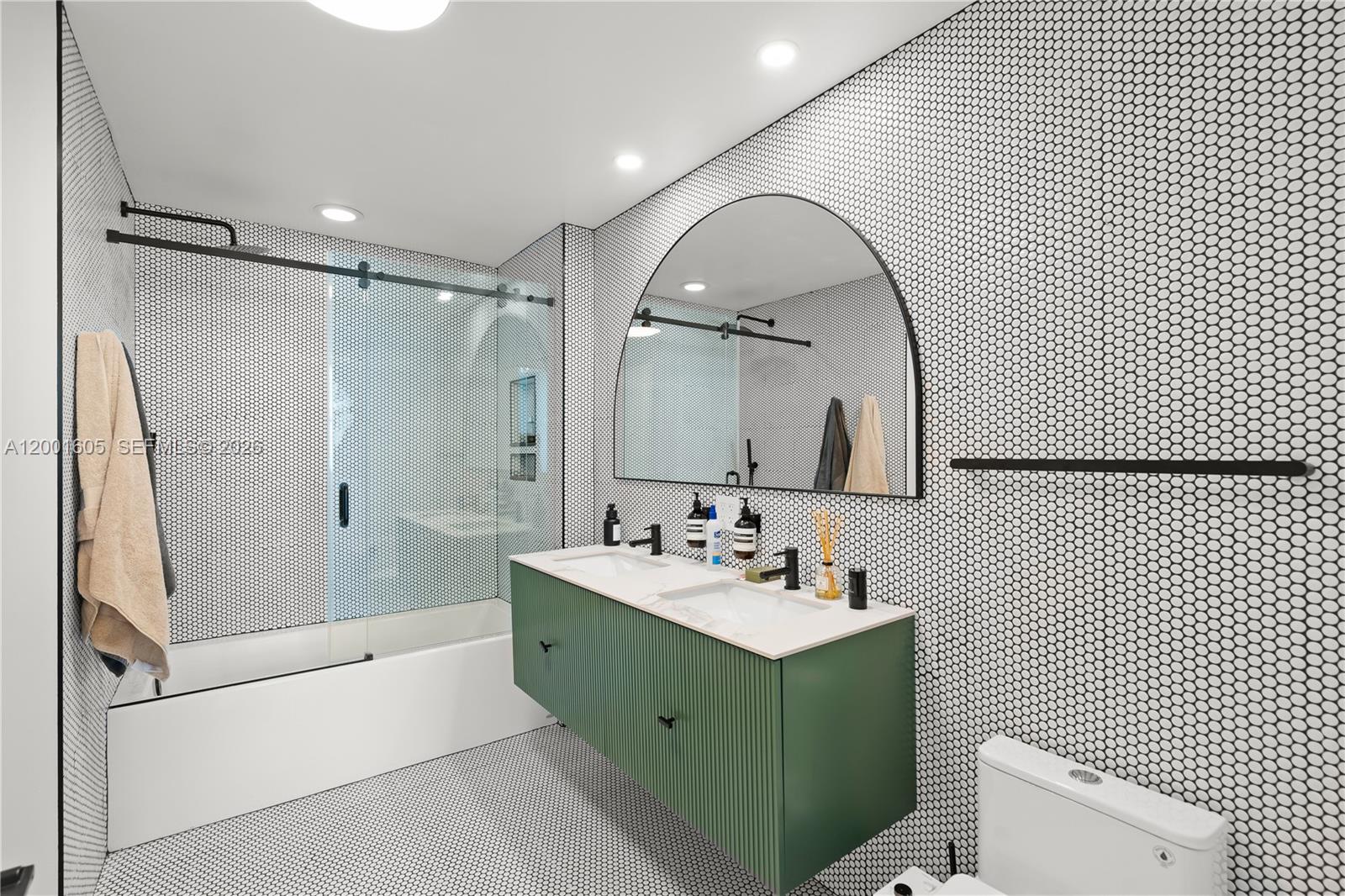FOUR MIDTOWN MIAMI CONDO - Residential
