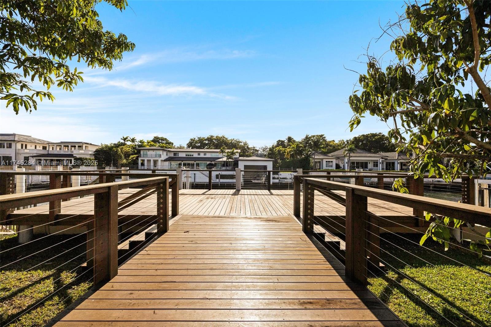 CORAL GABLES RIVIERA SEC - Residential