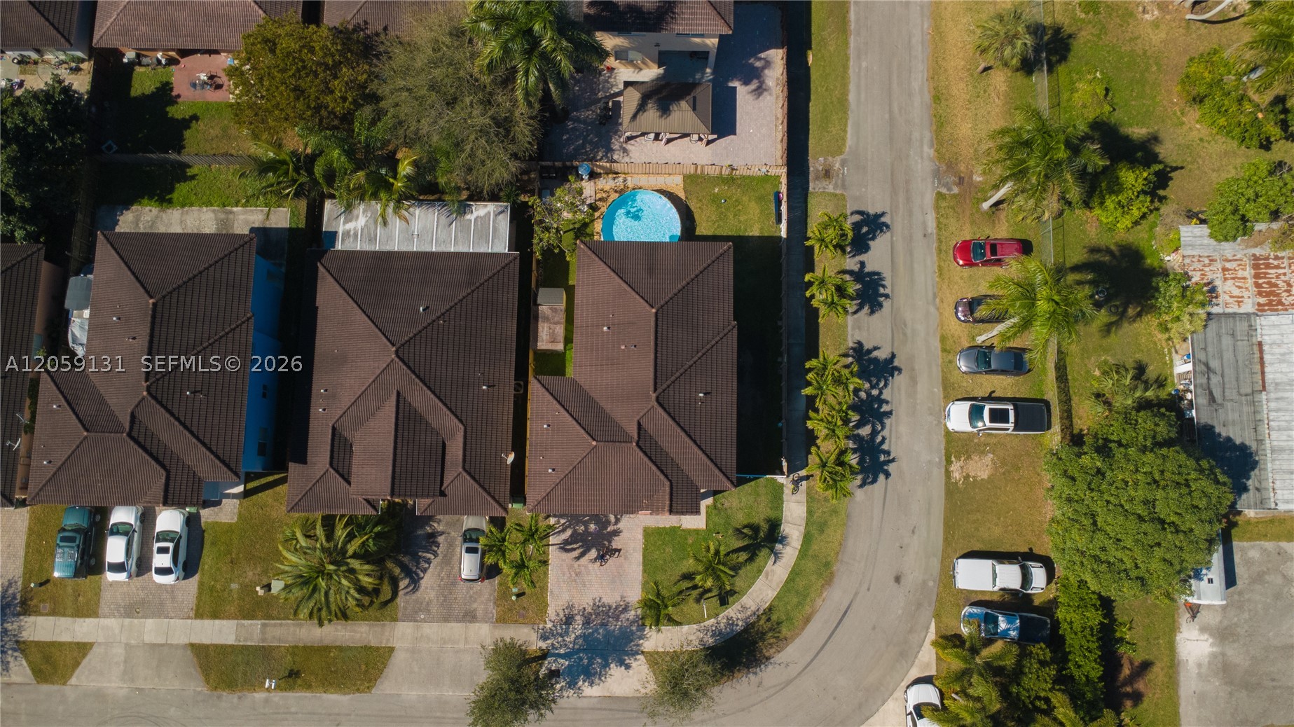VILLAS AT THE RENAISSANCE - Residential