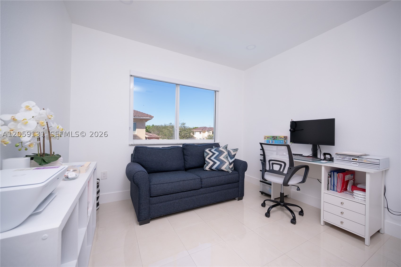 VILLAS AT THE RENAISSANCE - Residential