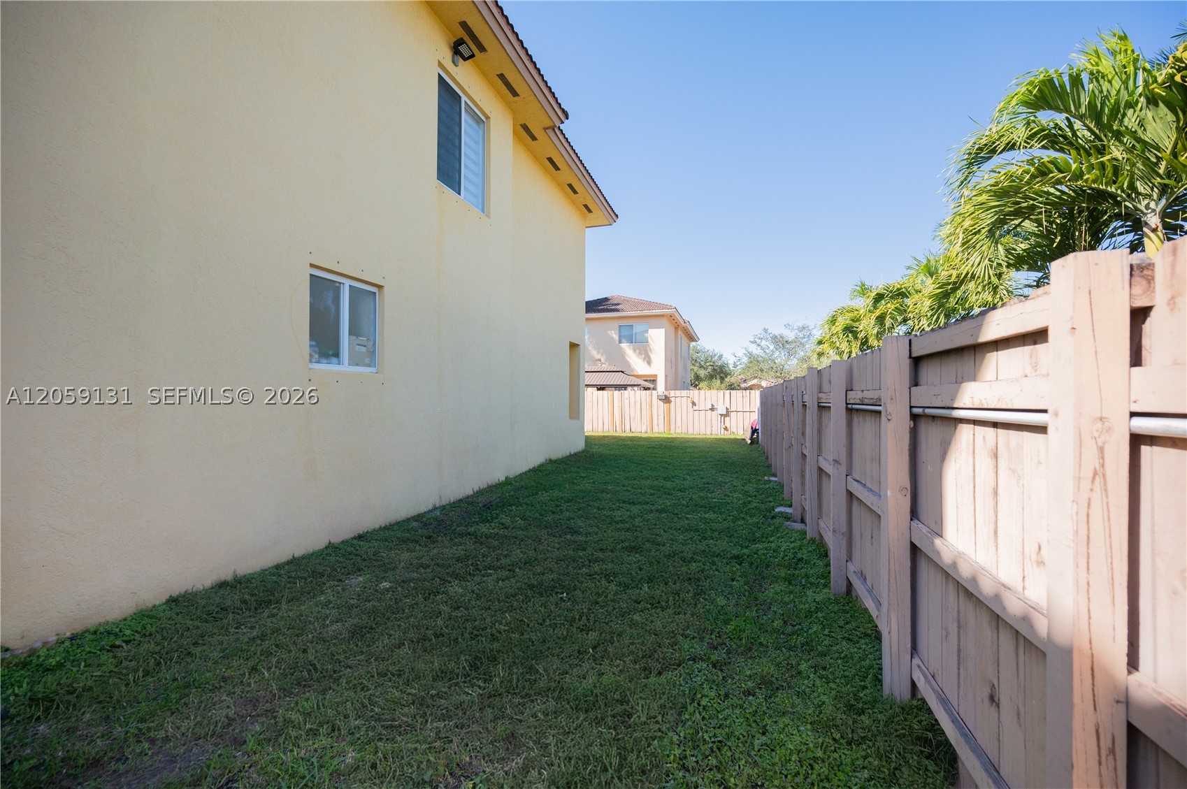 VILLAS AT THE RENAISSANCE - Residential