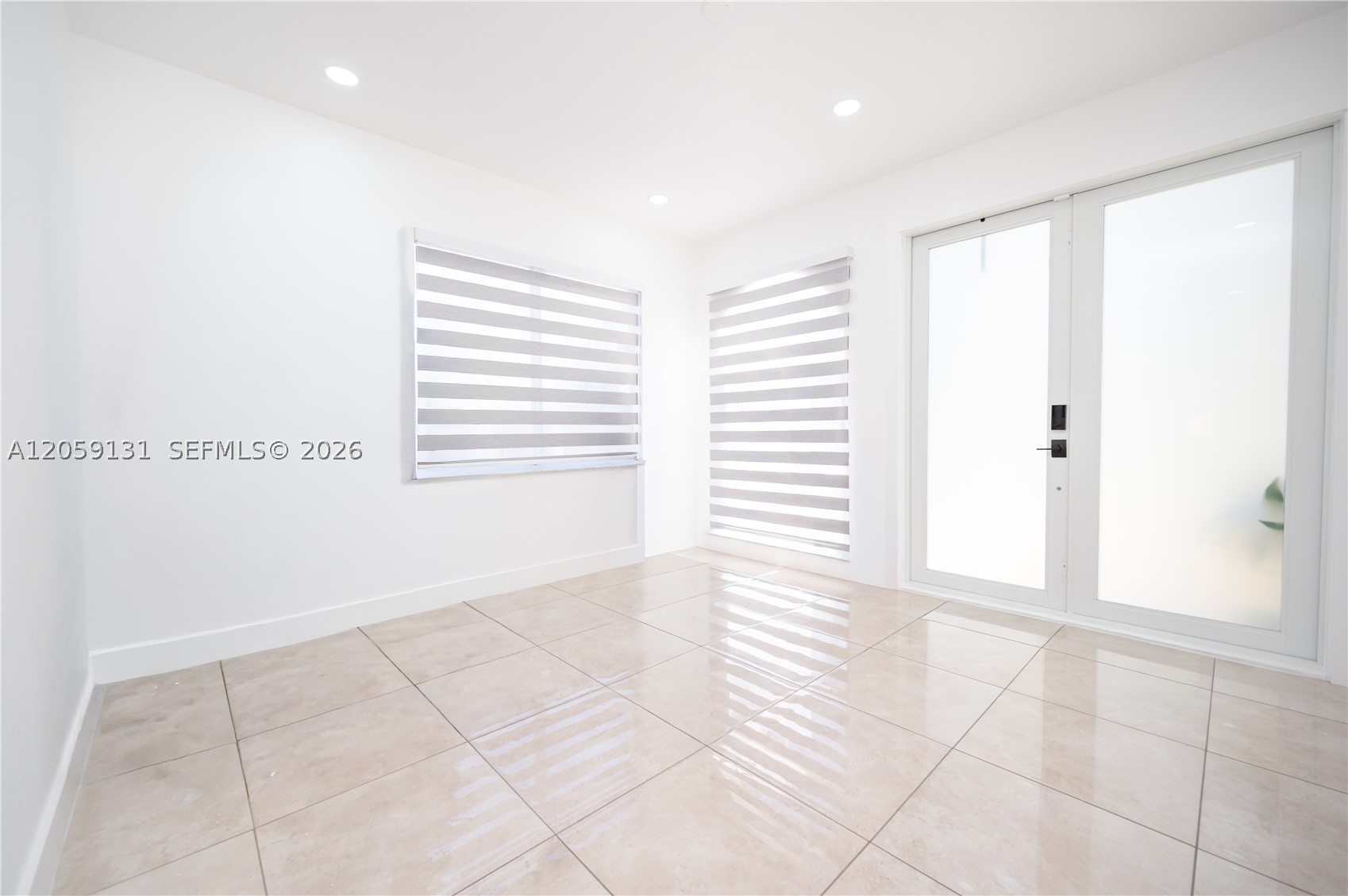 VILLAS AT THE RENAISSANCE - Residential