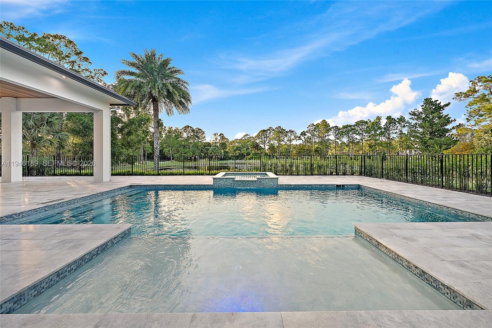 Caloosa - Residential