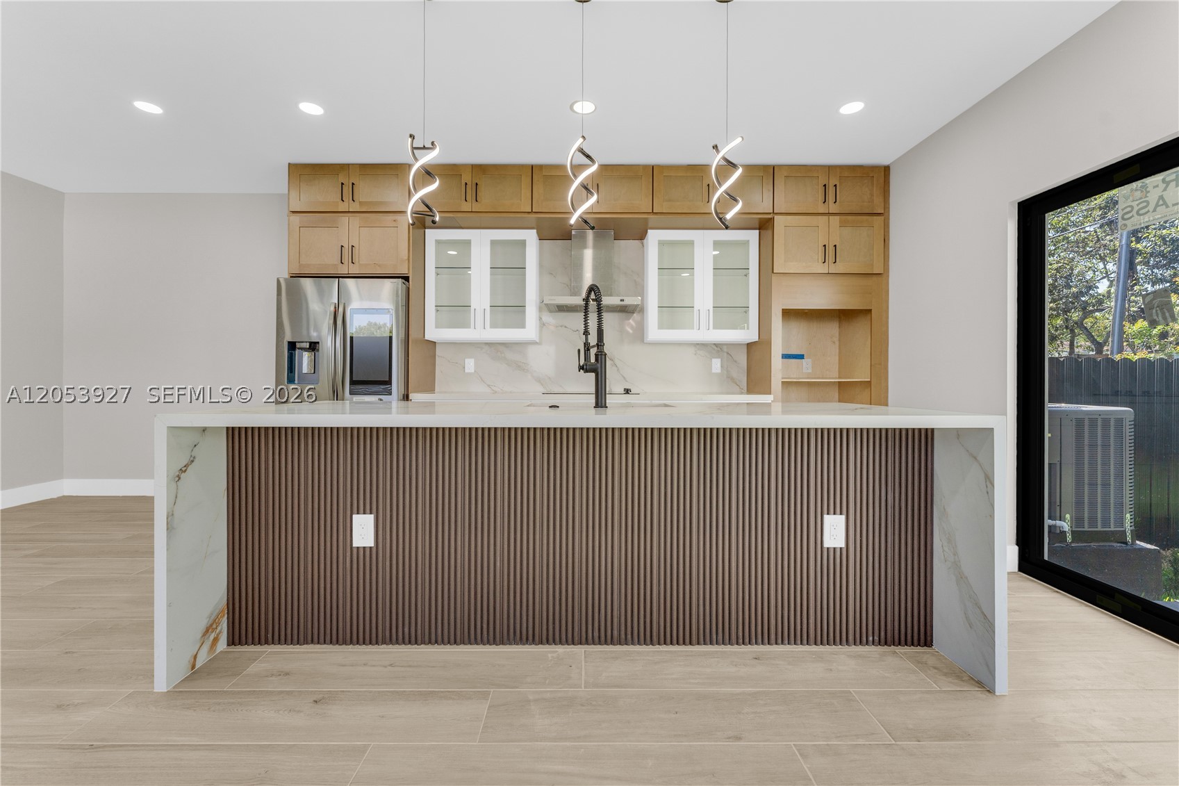 17TH AVE MANOR - Residential Lease
