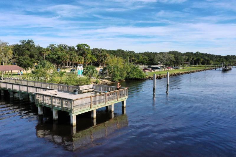 JOHNSON BEACH - Residential