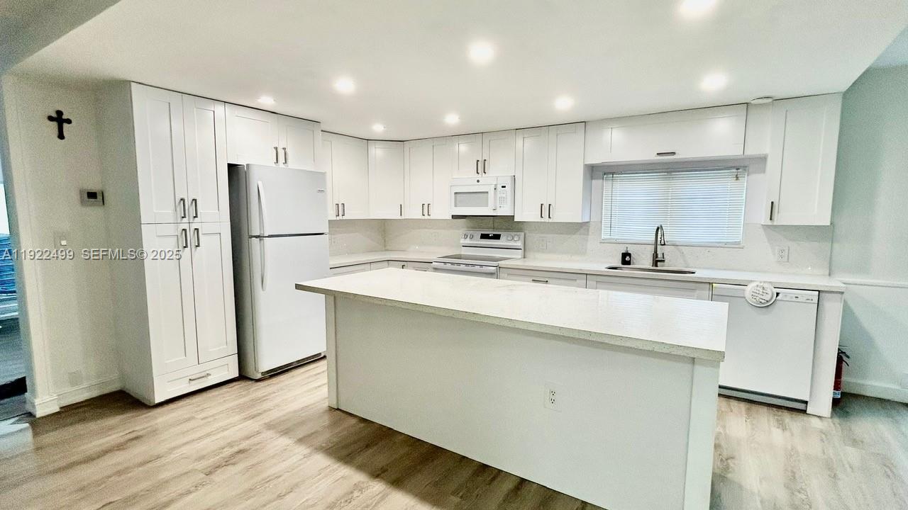 JOHNSON BEACH - Residential