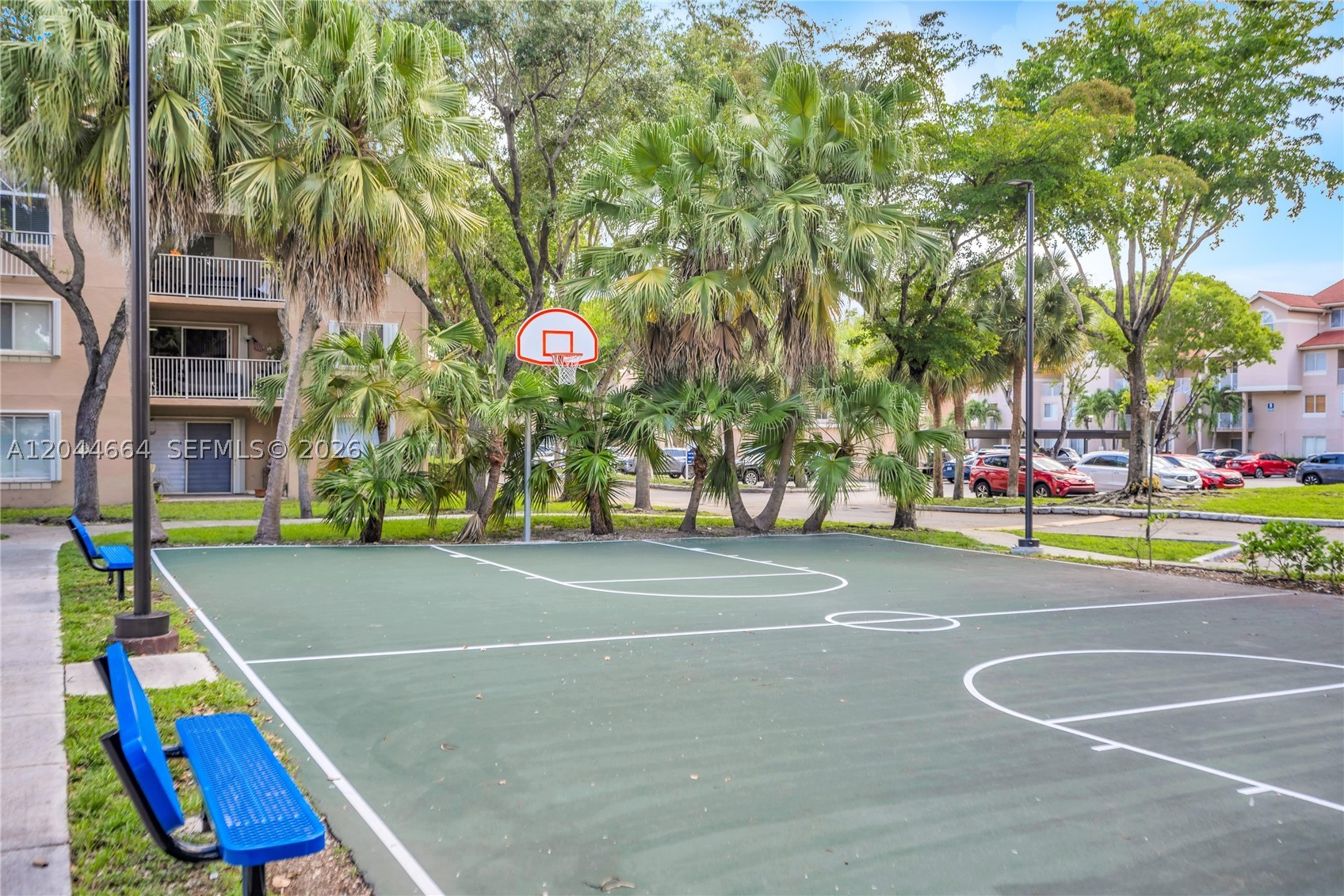 ROYAL PALM PLACE - Residential