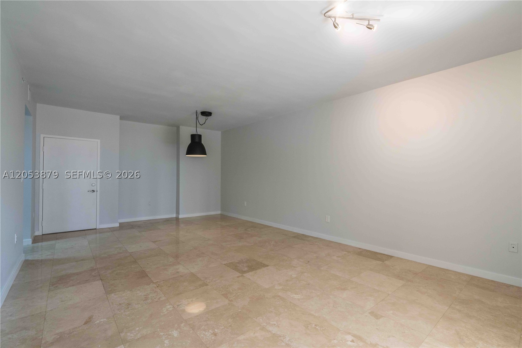 CORAL GABLES SEC K - Residential Lease