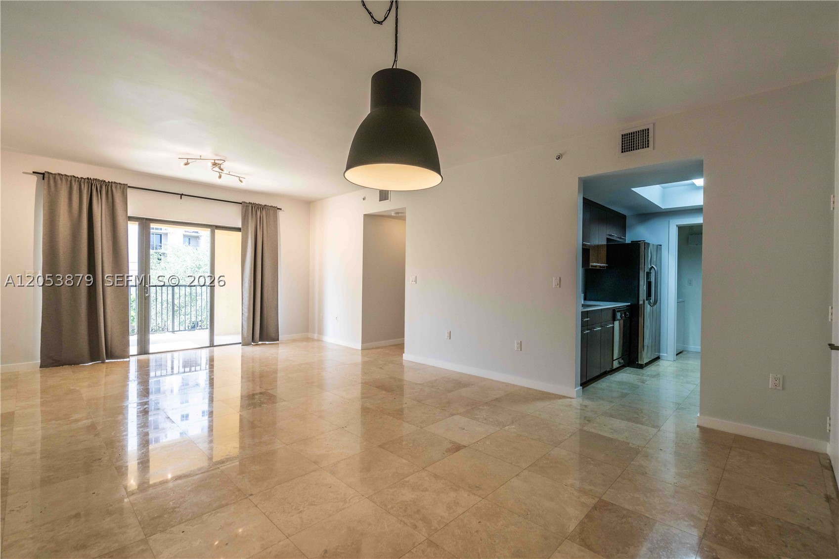 CORAL GABLES SEC K - Residential Lease