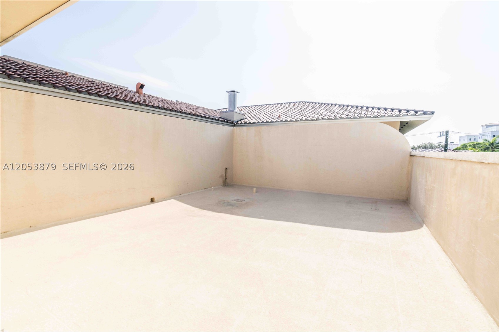 CORAL GABLES SEC K - Residential Lease