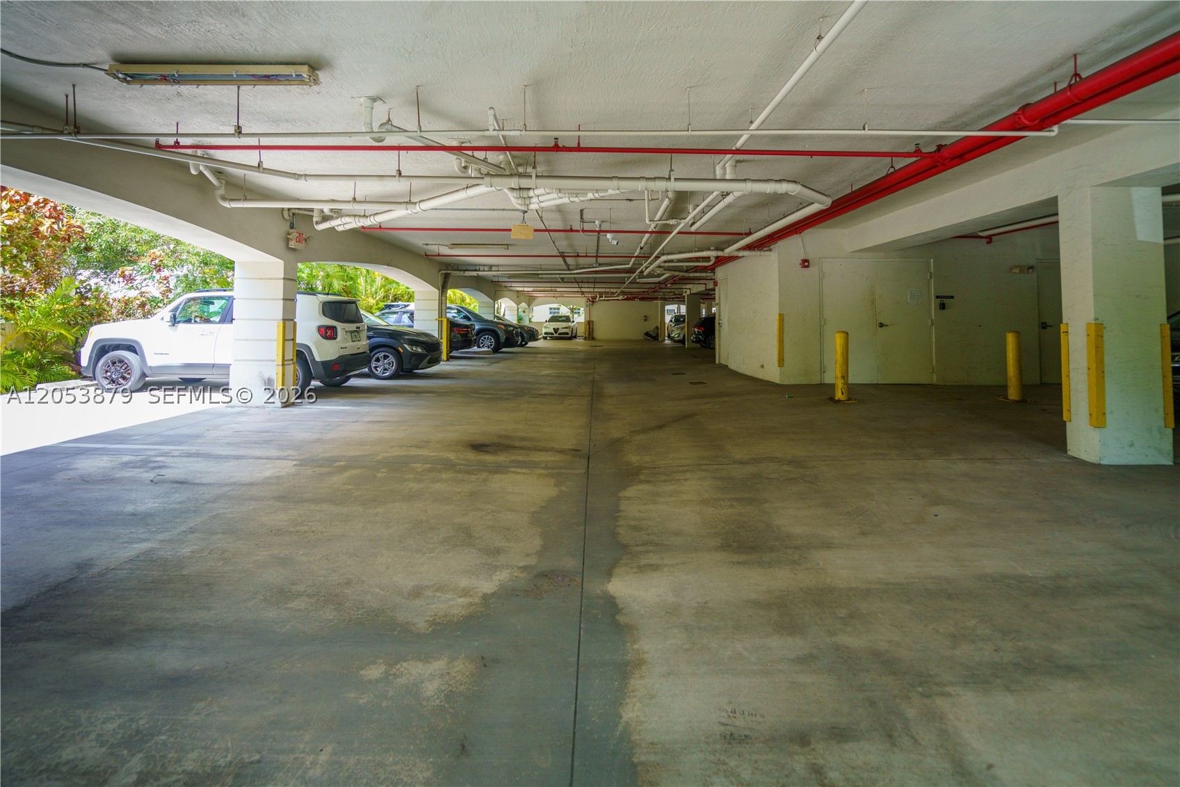 CORAL GABLES SEC K - Residential Lease