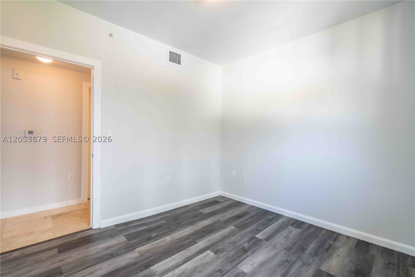 CORAL GABLES SEC K - Residential Lease