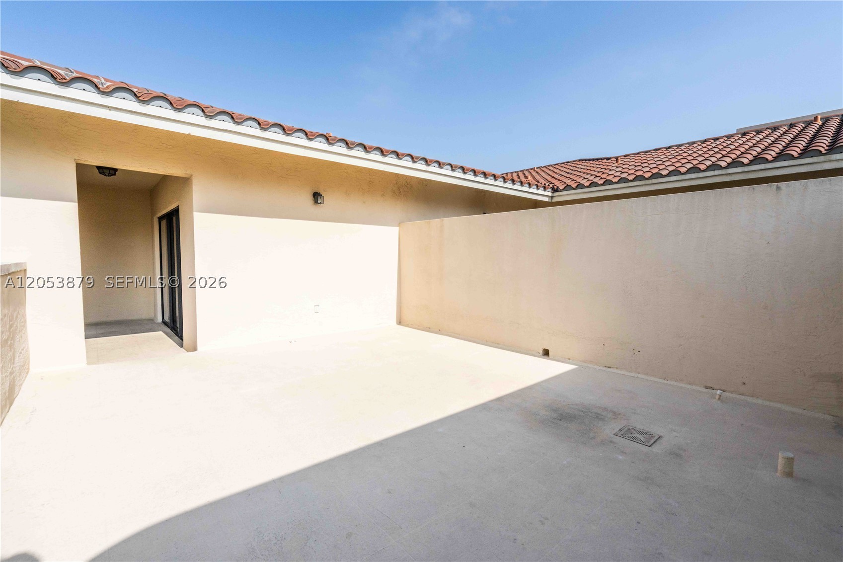 CORAL GABLES SEC K - Residential Lease
