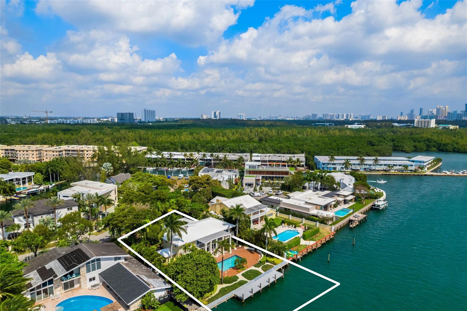 KEYSTONE ISLAND NO 5 - Residential