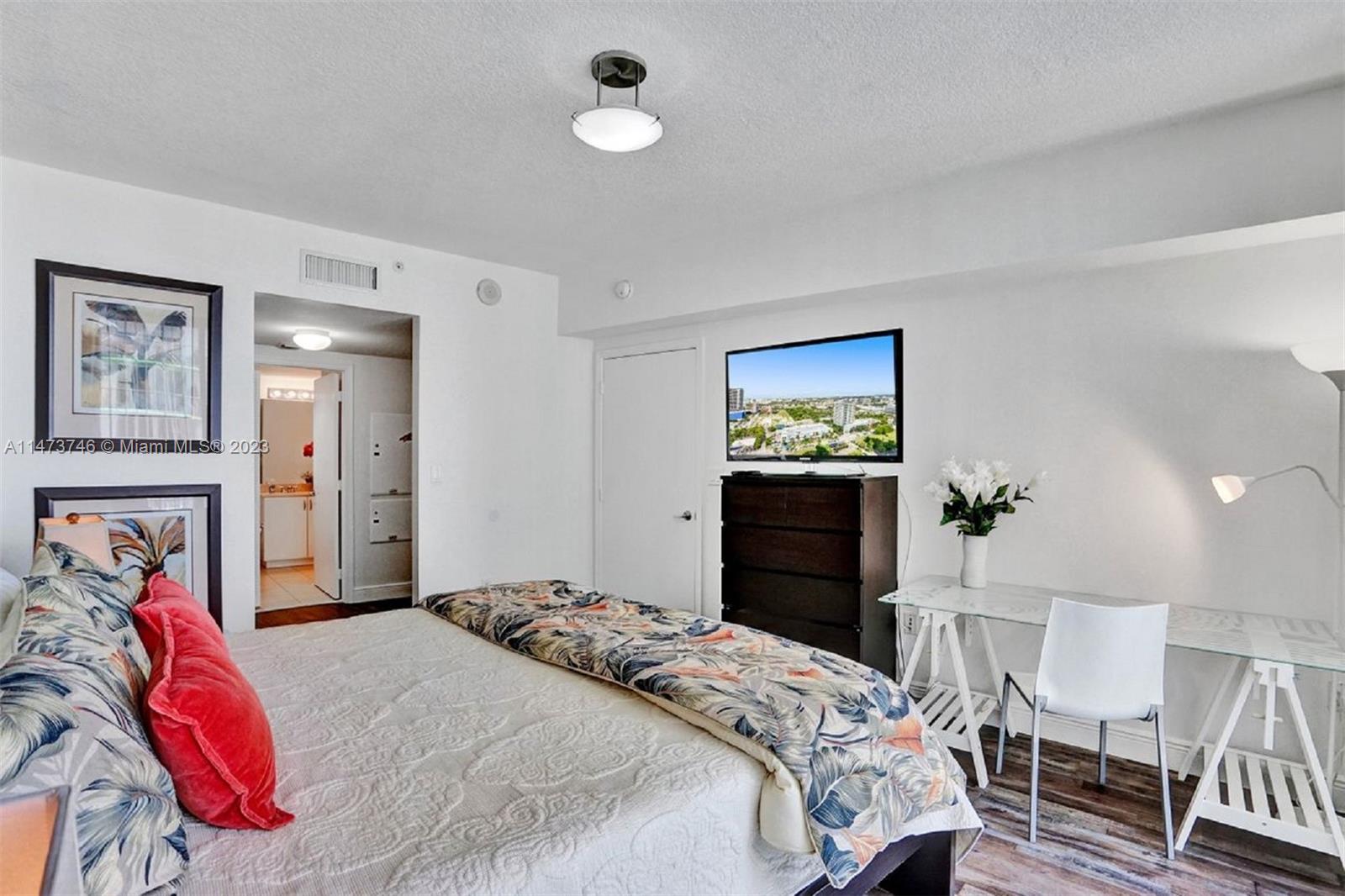 OPERA TOWER CONDO - Residential Lease