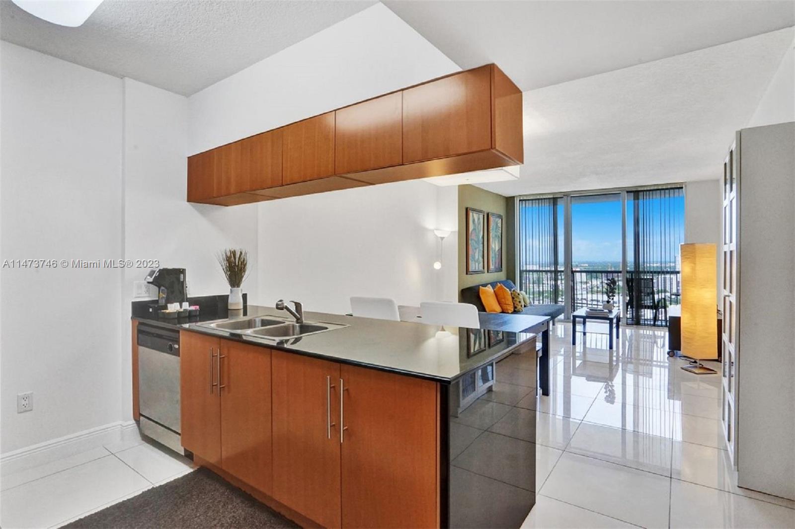 OPERA TOWER CONDO - Residential Lease