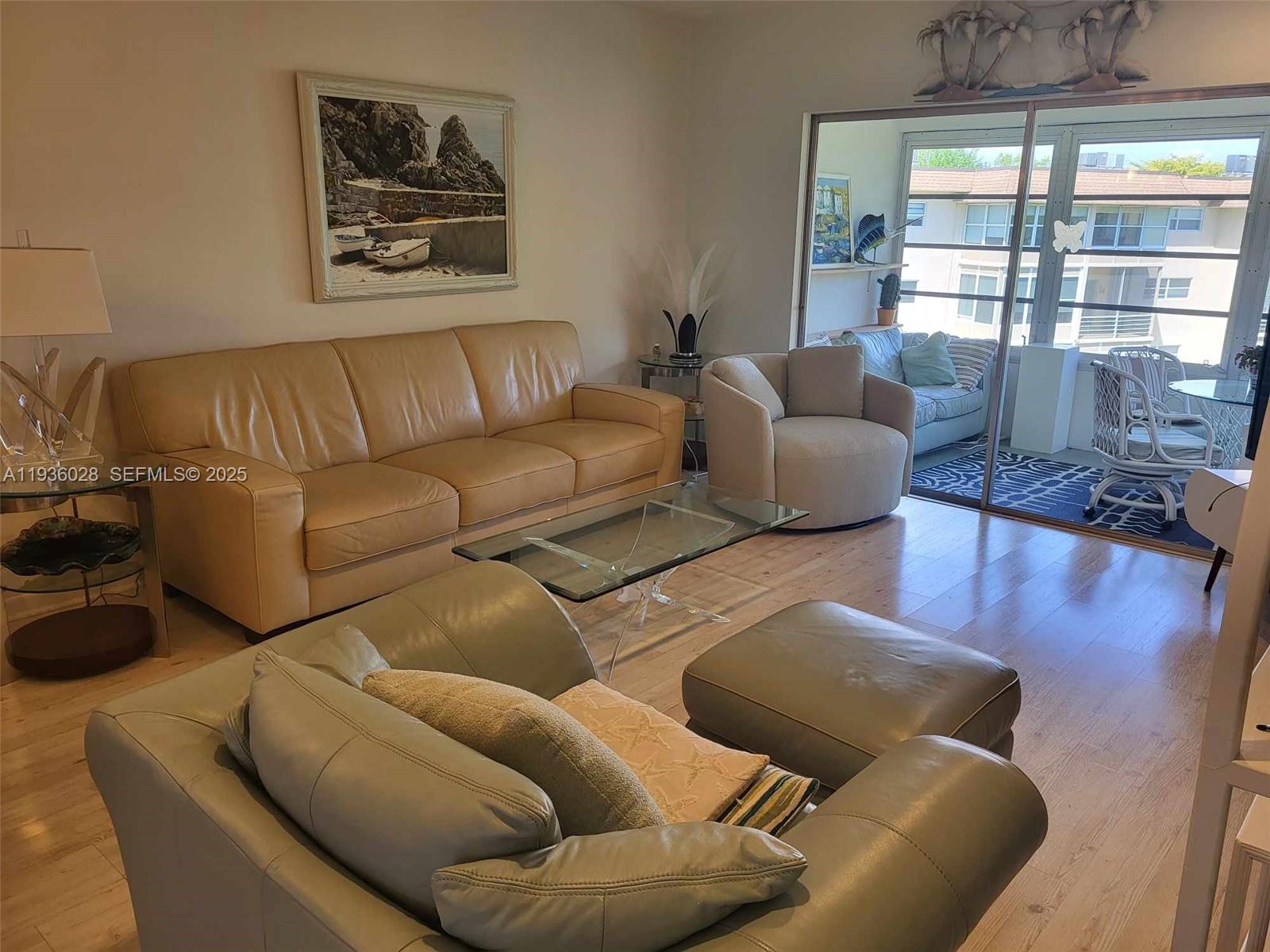 THISTLE GARDENS CONDO - Residential