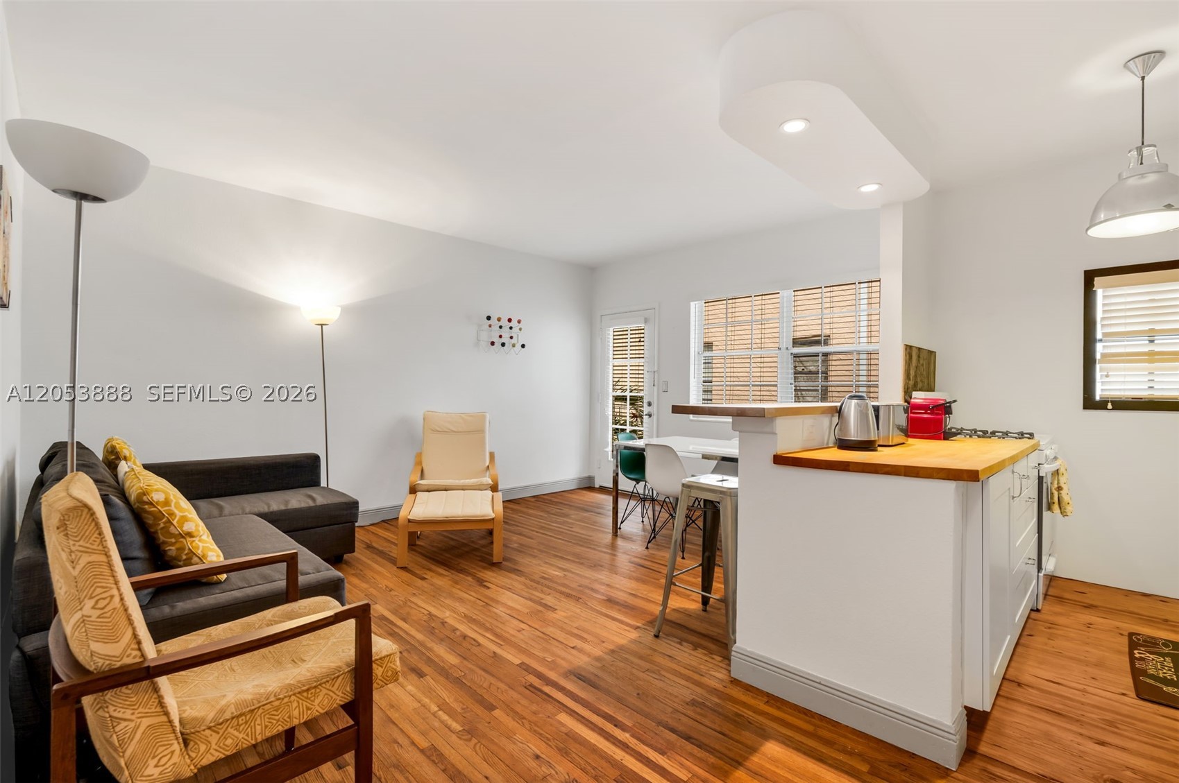 LINCOLN PLACE CONDO - Residential