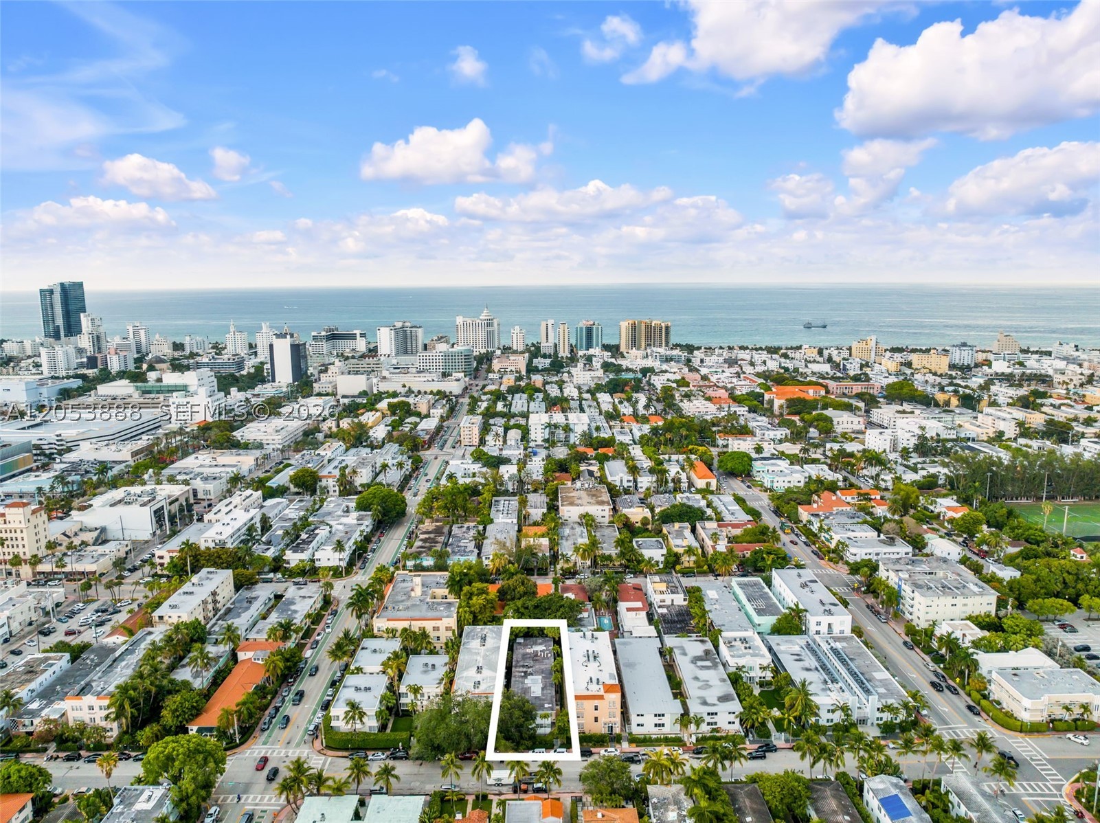 LINCOLN PLACE CONDO - Residential