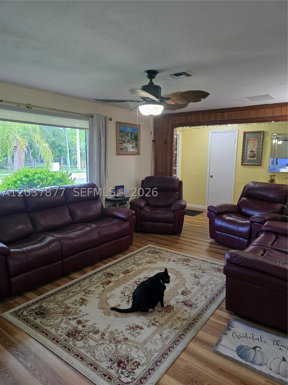 MARK MANOR PINES SEC ONE - Residential