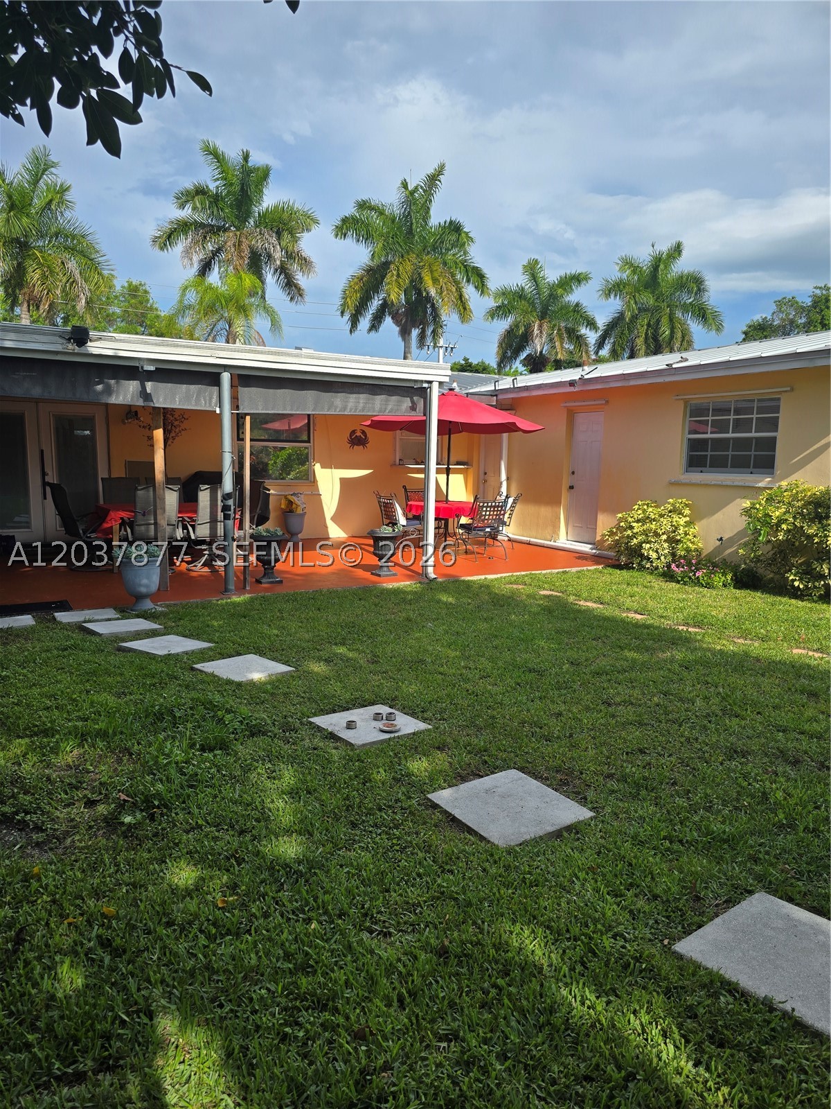 MARK MANOR PINES SEC ONE - Residential