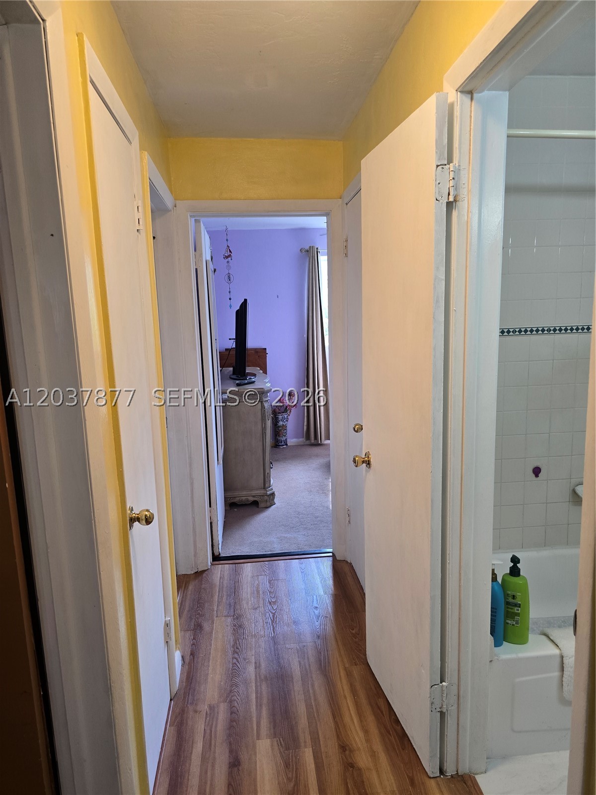 MARK MANOR PINES SEC ONE - Residential