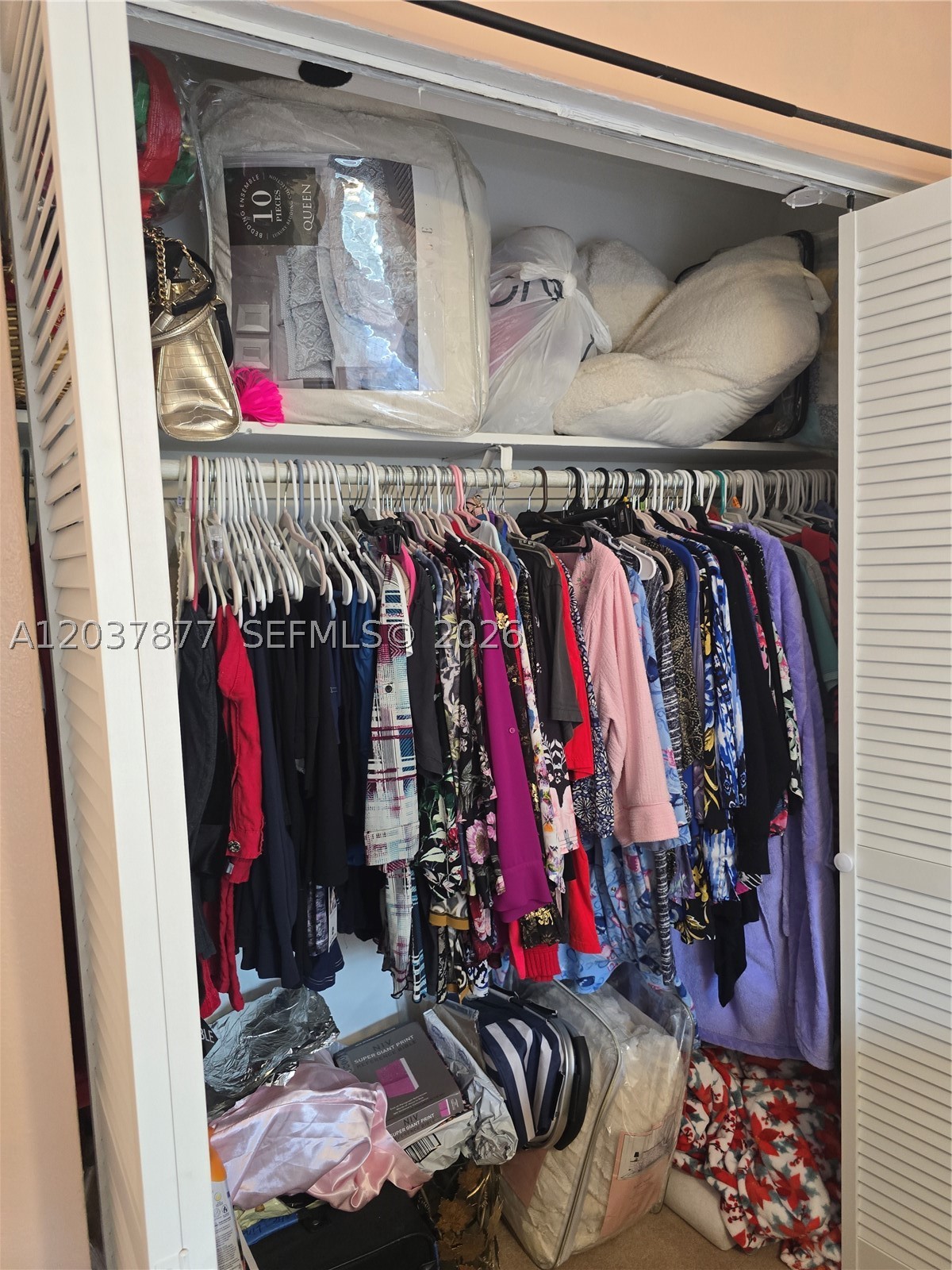 MARK MANOR PINES SEC ONE - Residential