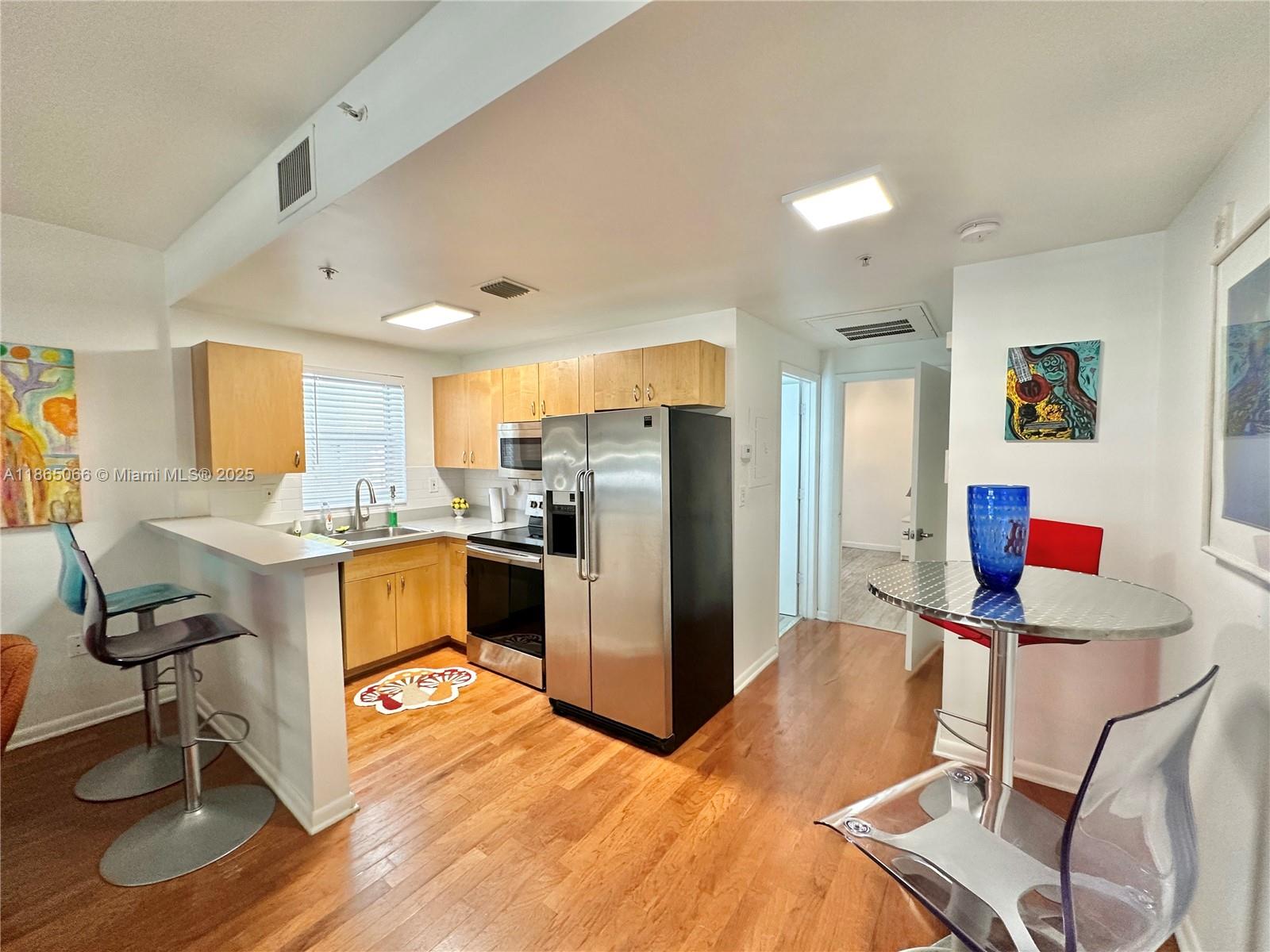 THE RUSKIN CONDO - Residential Lease