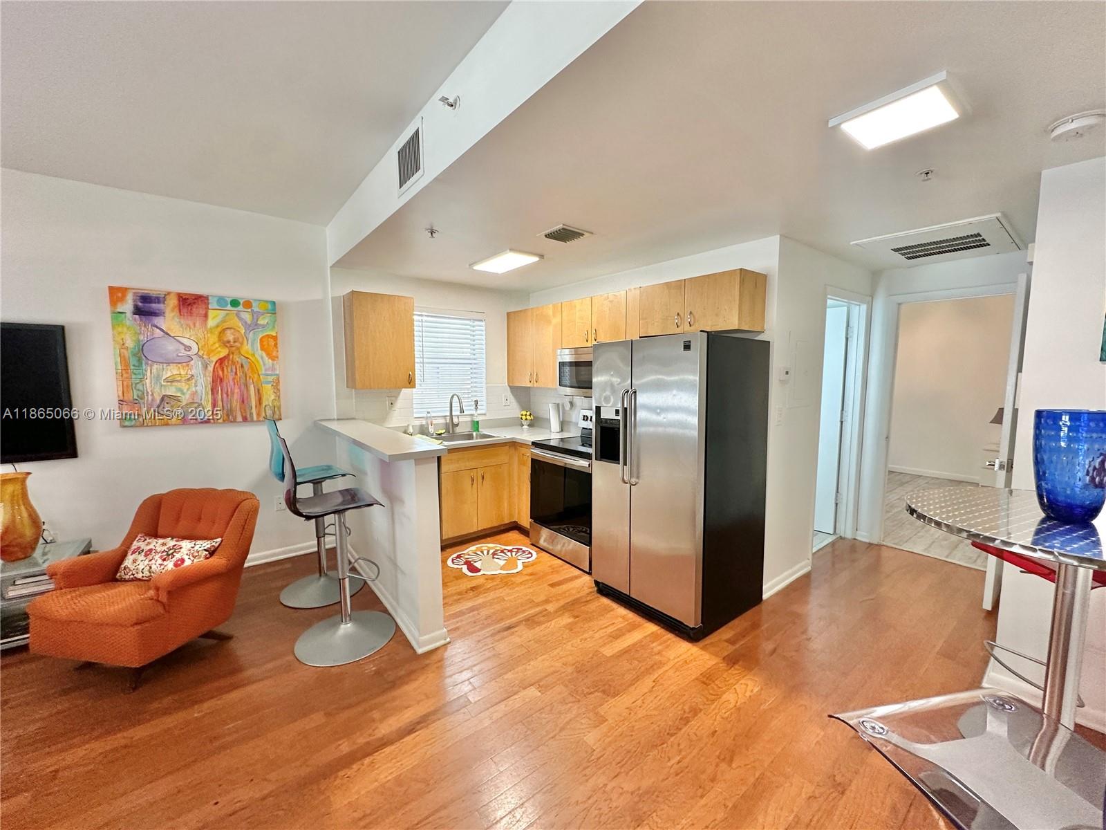 THE RUSKIN CONDO - Residential Lease