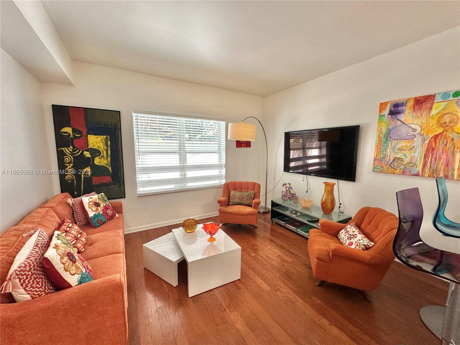 THE RUSKIN CONDO - Residential Lease