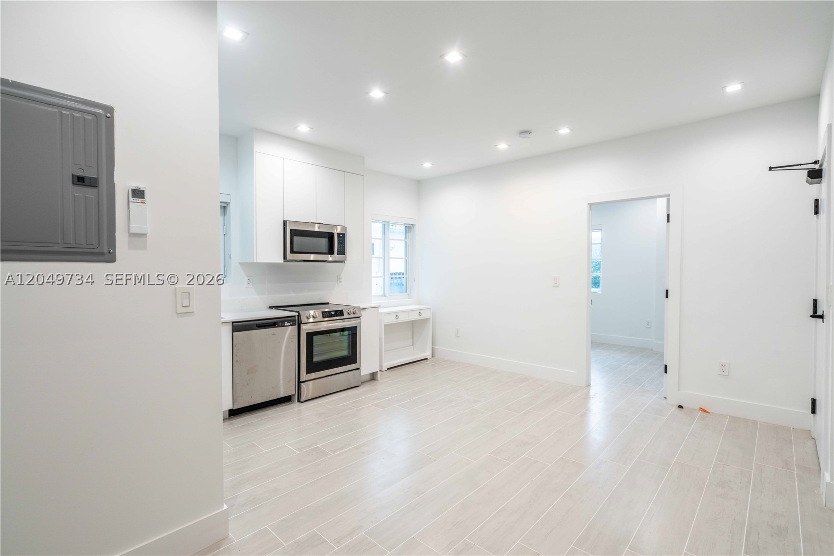 OCEAN BEACH ADDN NO 3 - Residential Lease