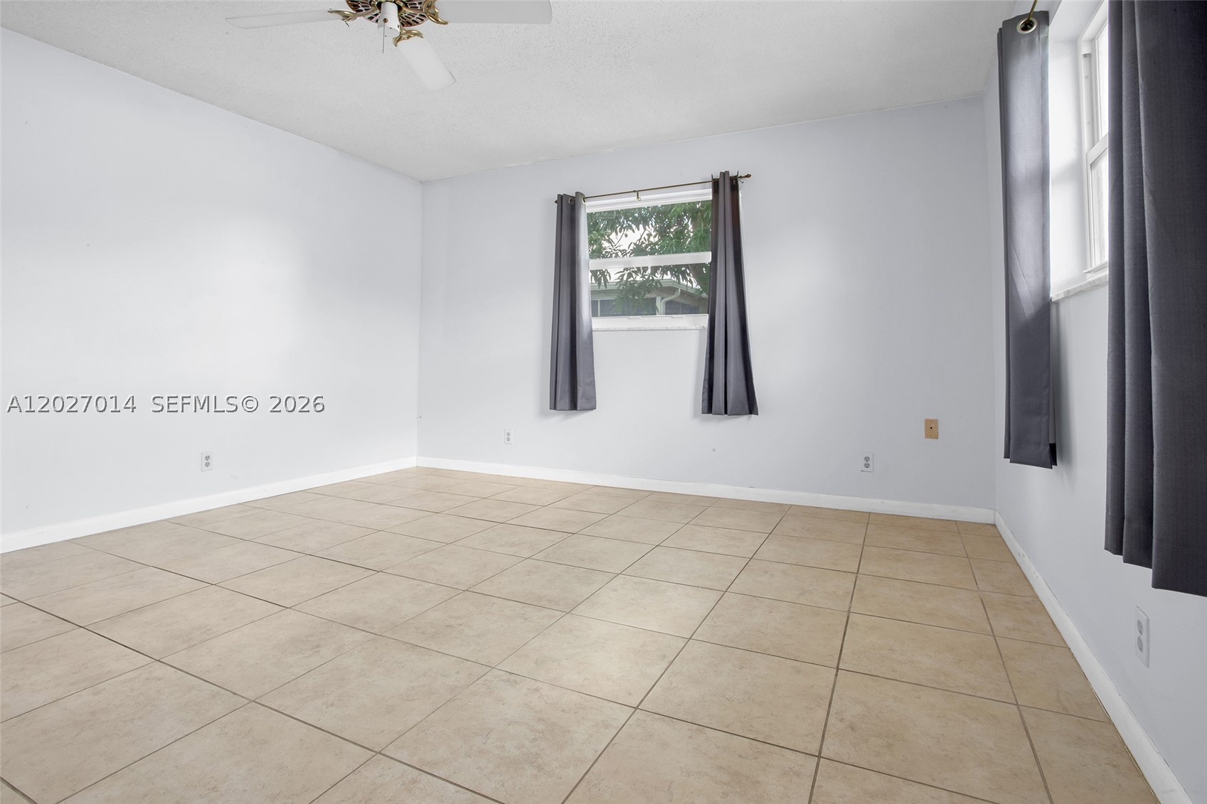 PARADISE GARDENS SEC 3 - Residential