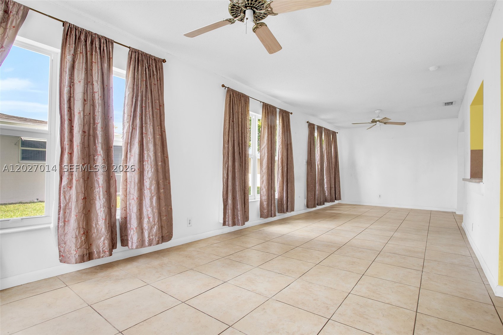 PARADISE GARDENS SEC 3 - Residential