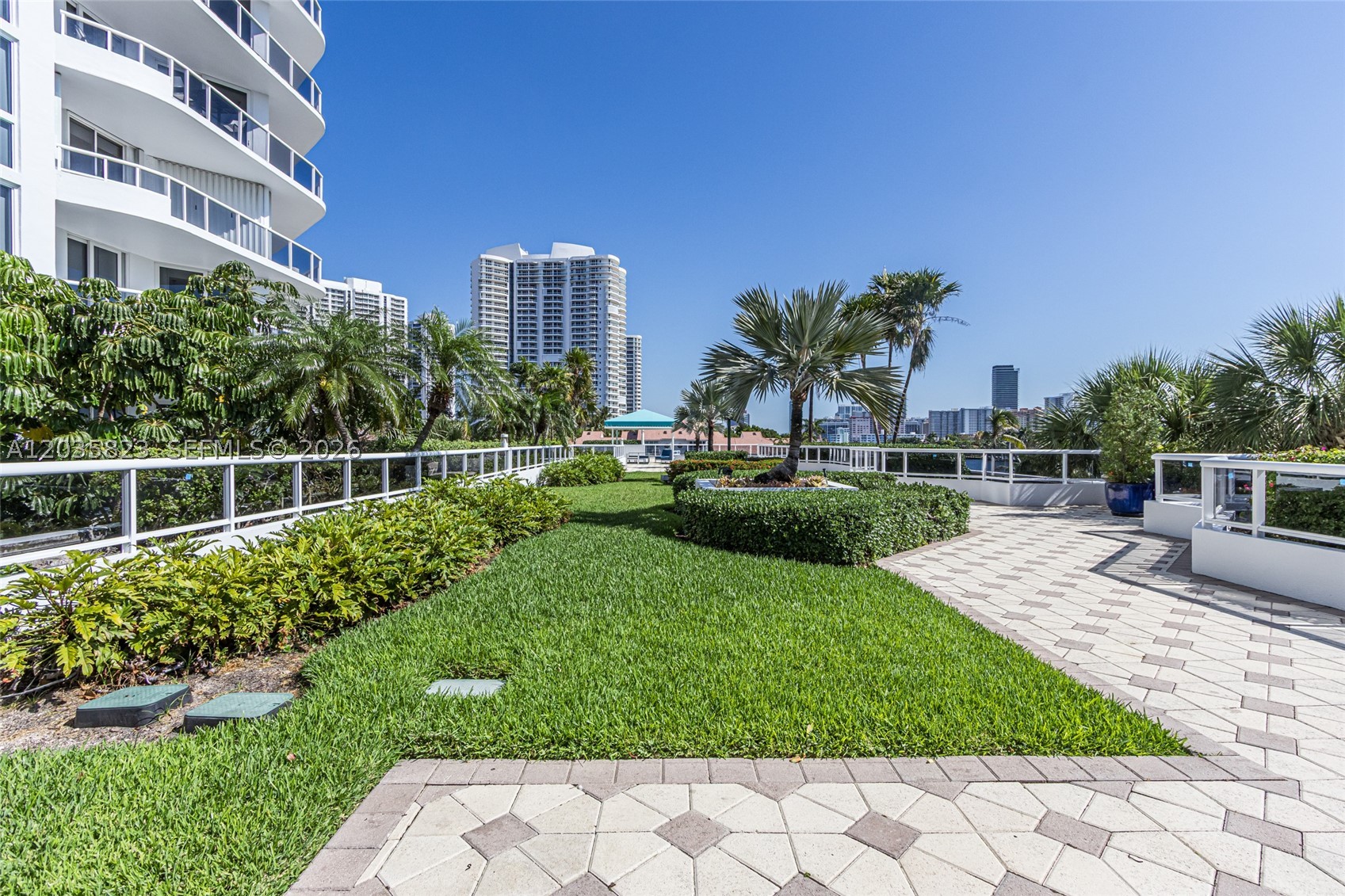ONE ISLAND PLACE CONDO 1 - Residential